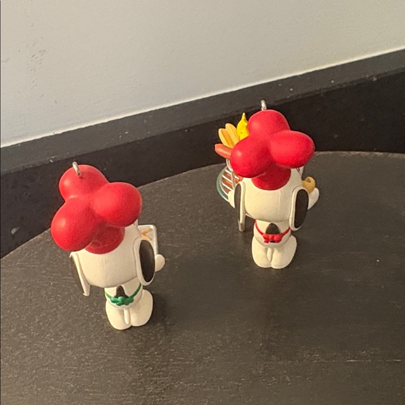 *2 Hallmark Snoopy Ornaments: Grill Master & Baker Snoopy Christmas Holiday Kids - Picture 4 of 8
